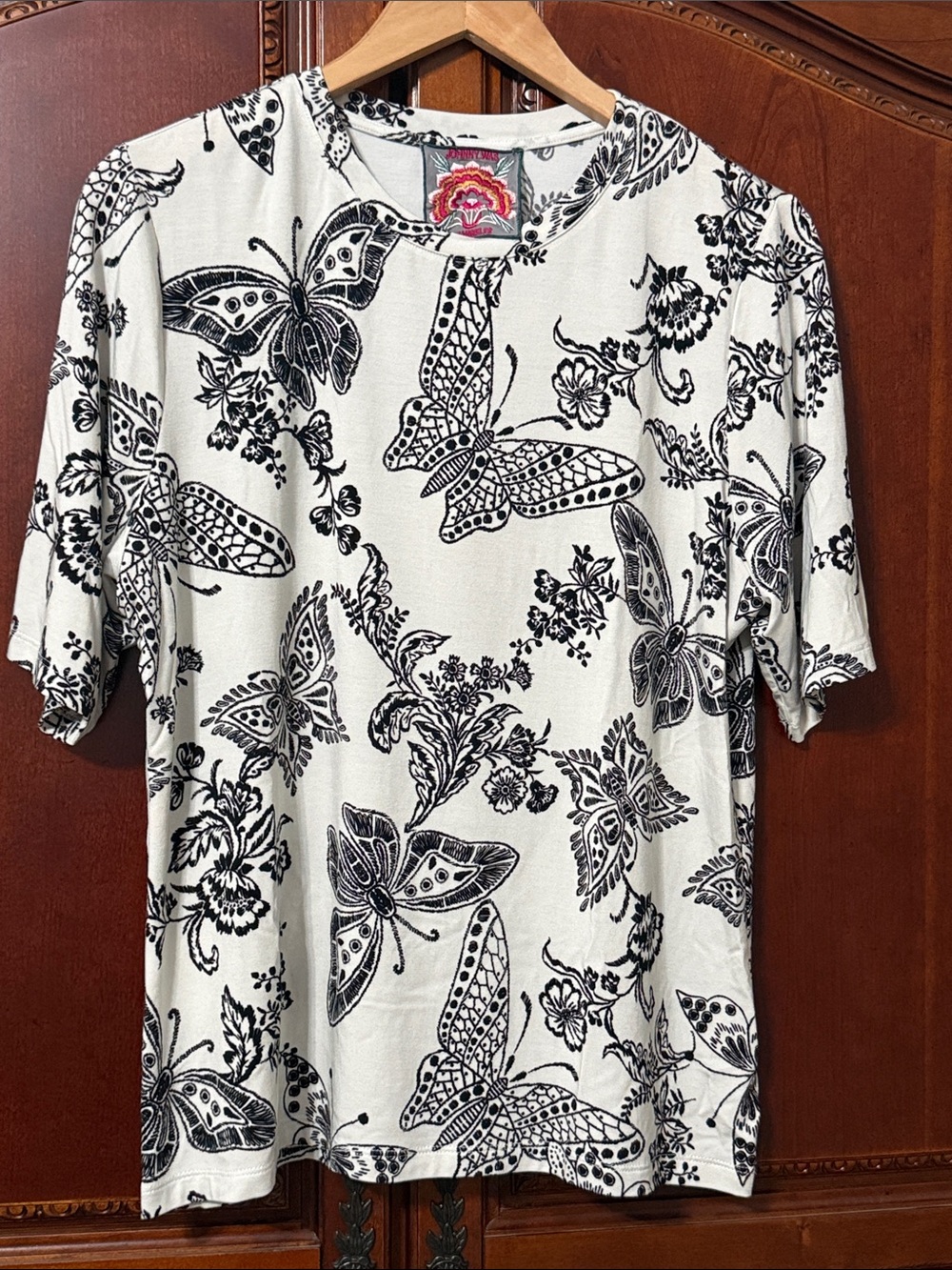 Johnny Was Janie Favorite Fitted Elbow Sleeve Tee Sydnee NWT XL Butterfly Floral